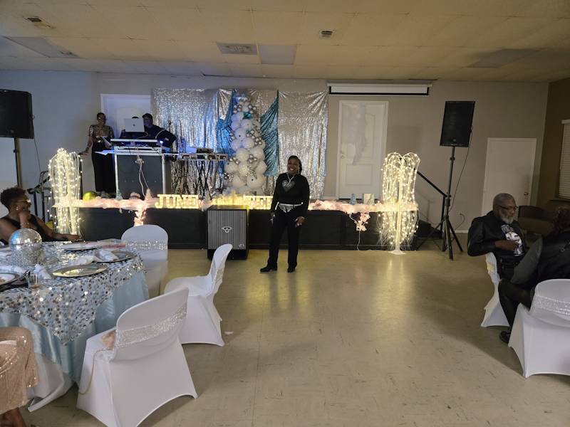 Lady Sparkle Contestants 