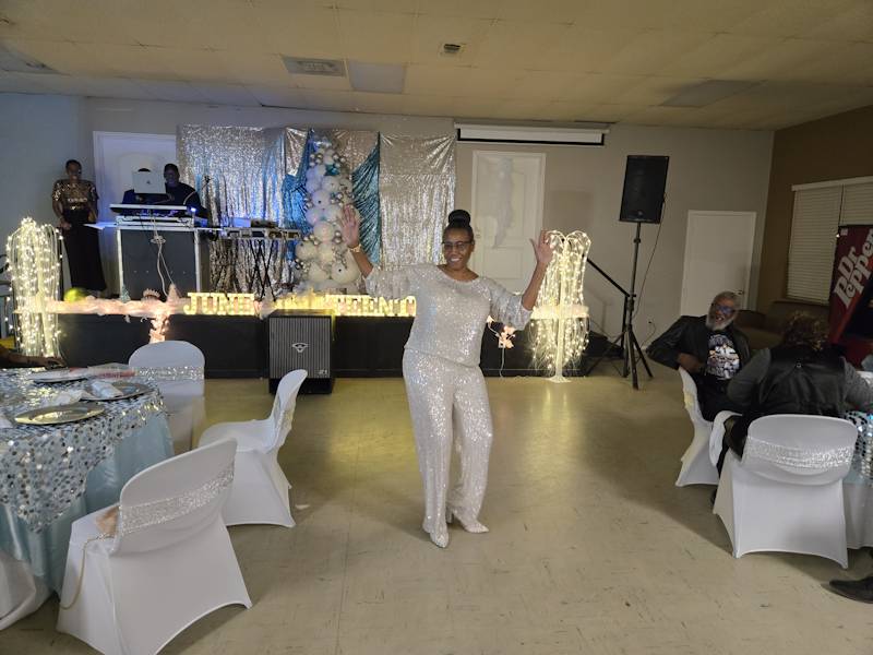 Lady Sparkle Contestants 