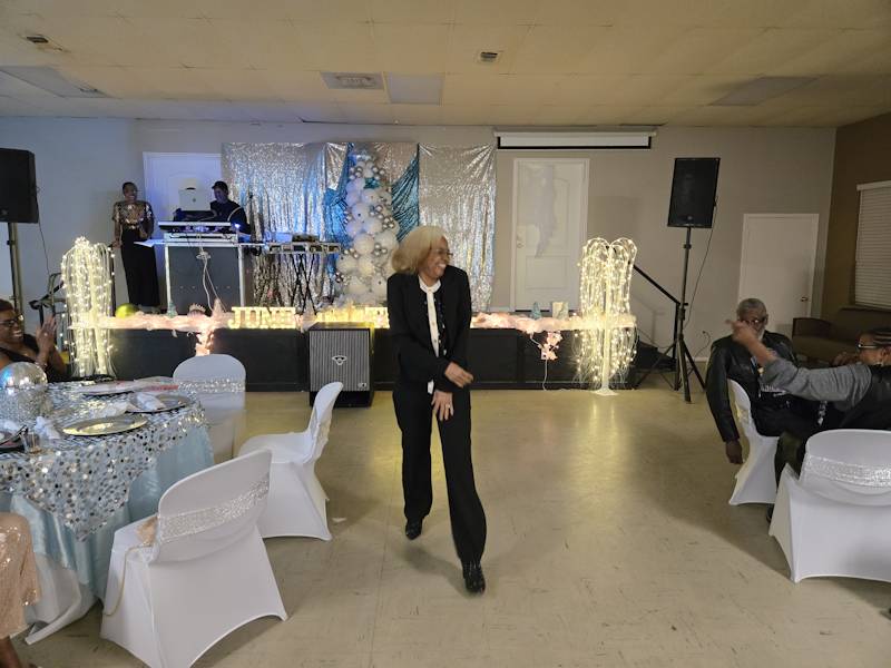 Lady Sparkle Contestants 