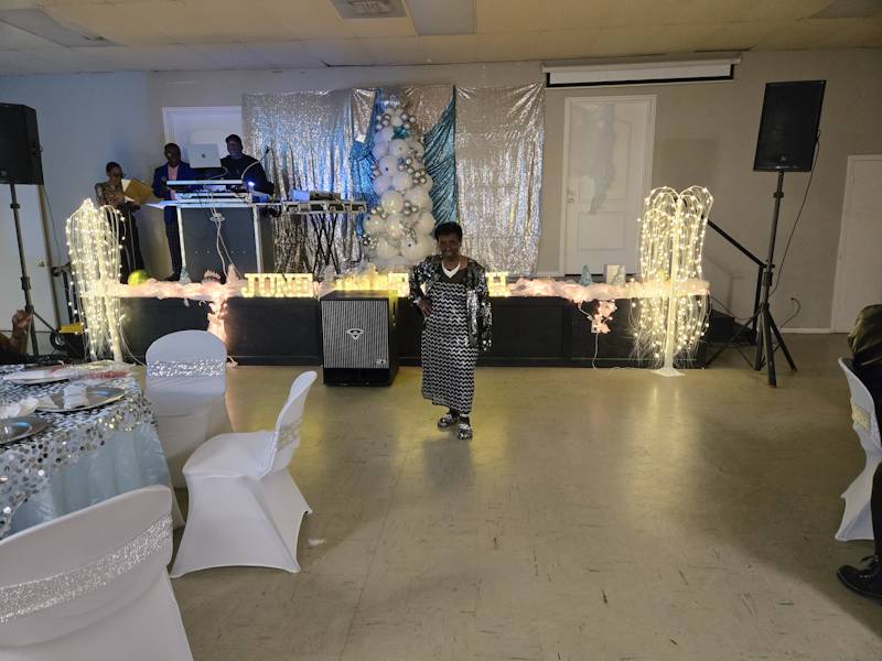 Lady Sparkle Contestants 