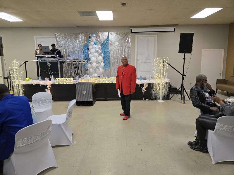 Men Strutting for the Women!